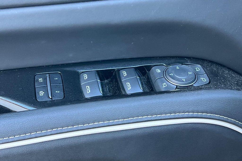 used 2024 Cadillac Escalade car, priced at $90,898