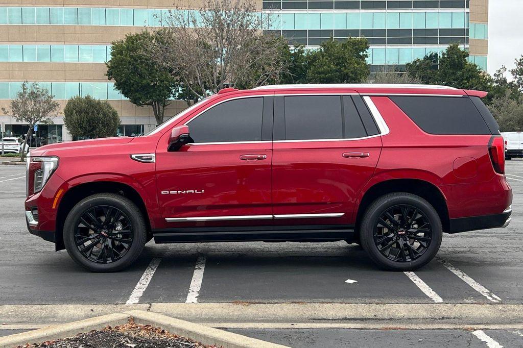 used 2025 GMC Yukon car, priced at $81,998