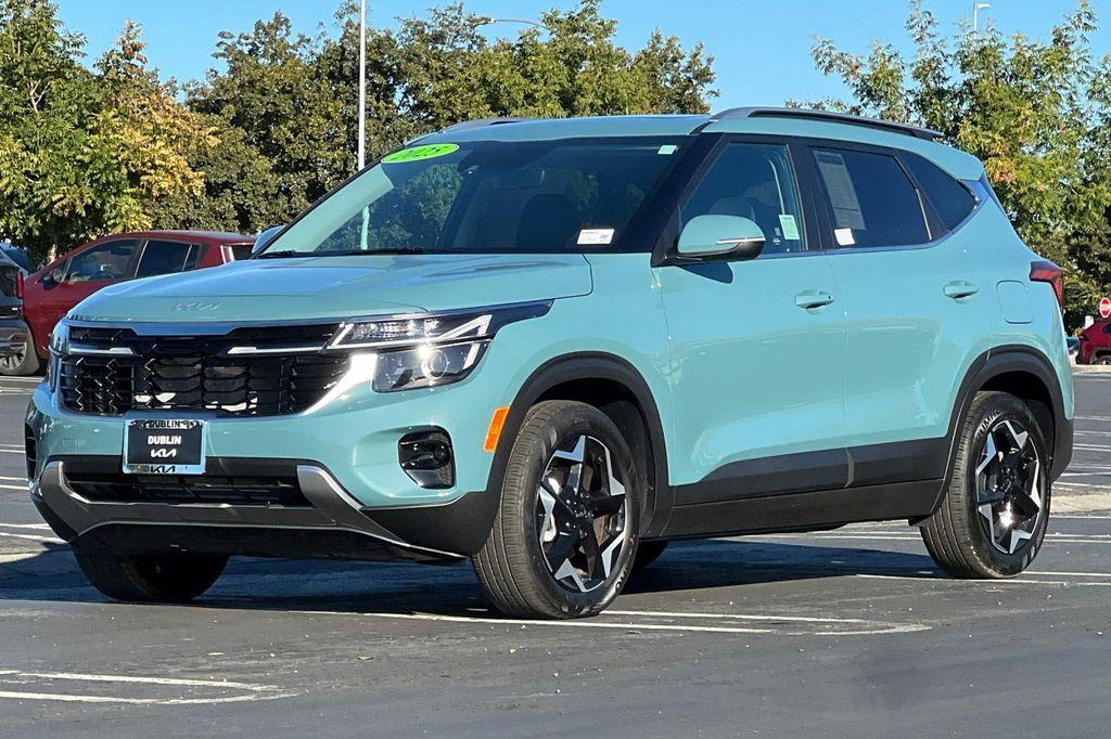 used 2025 Kia Seltos car, priced at $24,998