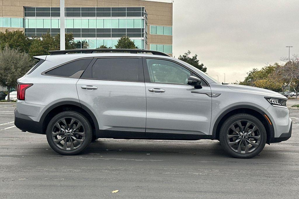 used 2022 Kia Sorento car, priced at $26,998