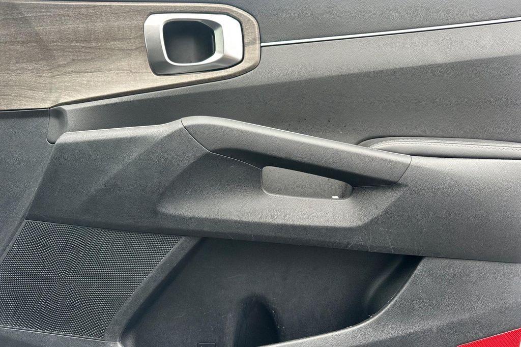 used 2022 Kia Sorento car, priced at $26,998