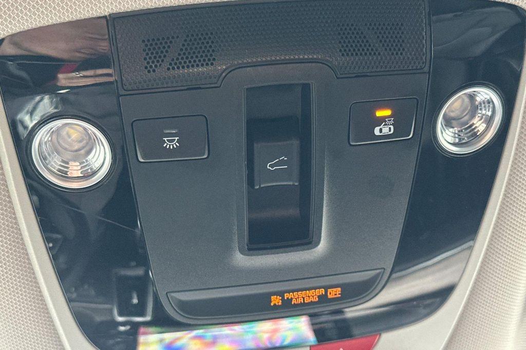 used 2022 Kia Sorento car, priced at $26,998