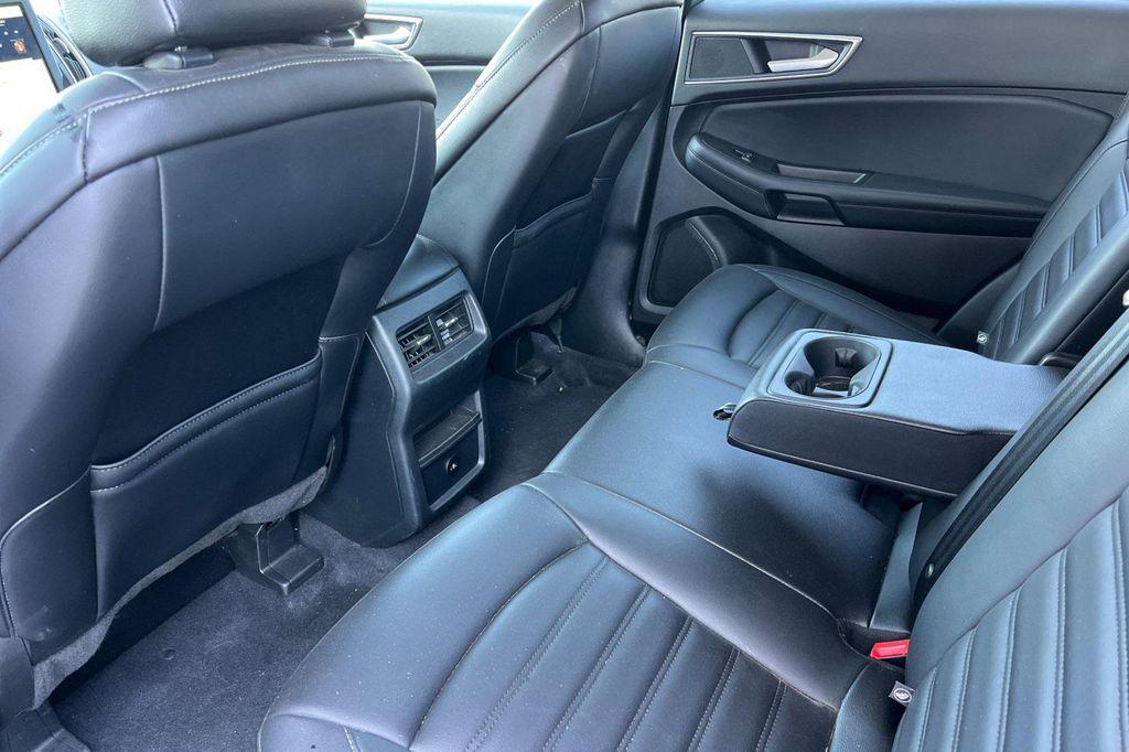 used 2024 Ford Edge car, priced at $22,998