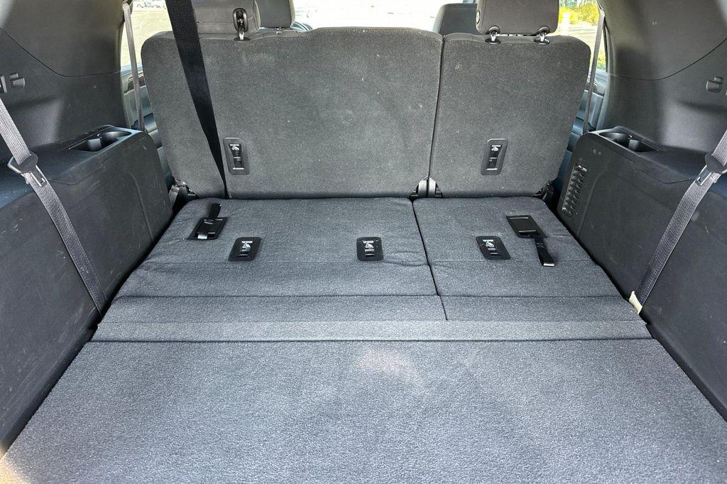 used 2021 Chevrolet Suburban car, priced at $40,998