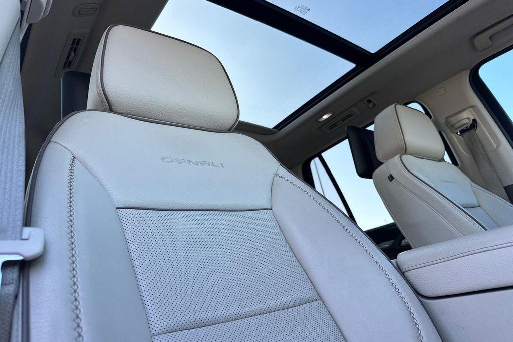 used 2021 GMC Yukon car, priced at $52,598