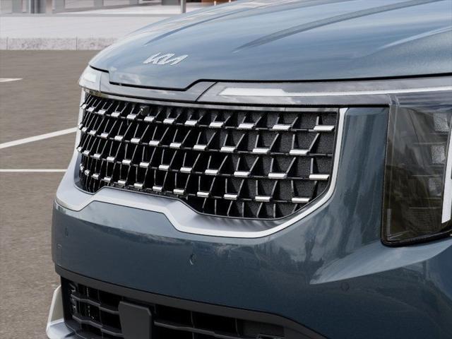 new 2025 Kia Carnival Hybrid car, priced at $50,160