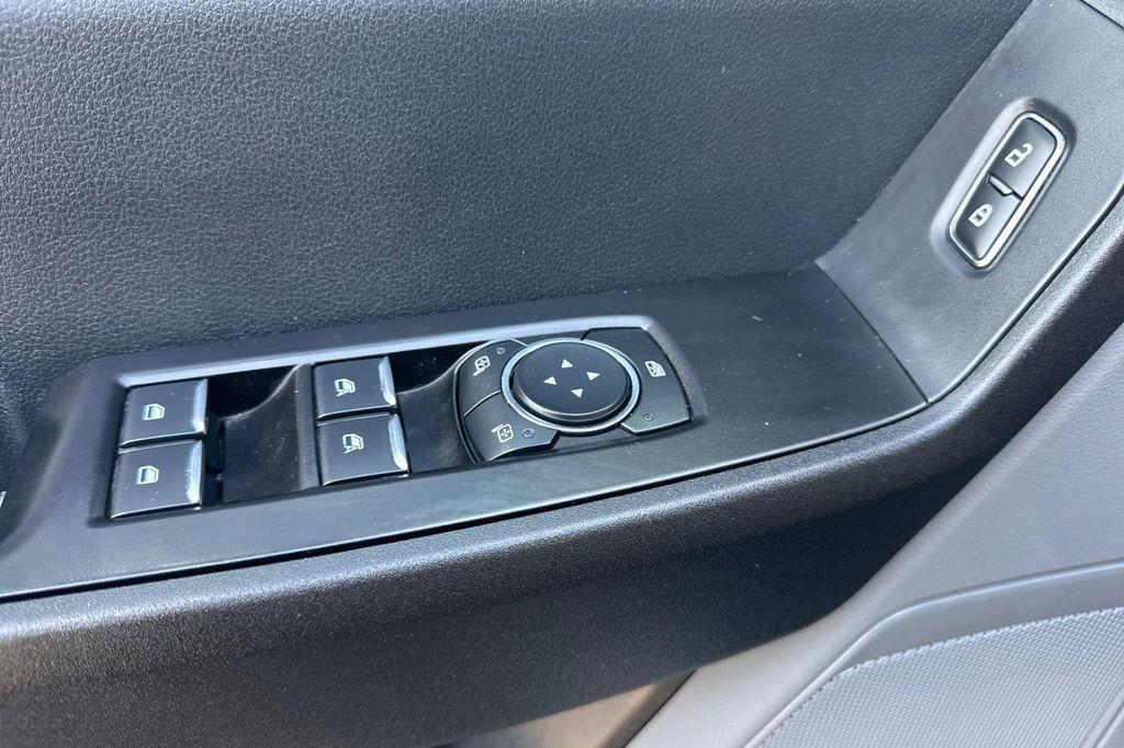 used 2023 Ford F-250 car, priced at $41,998