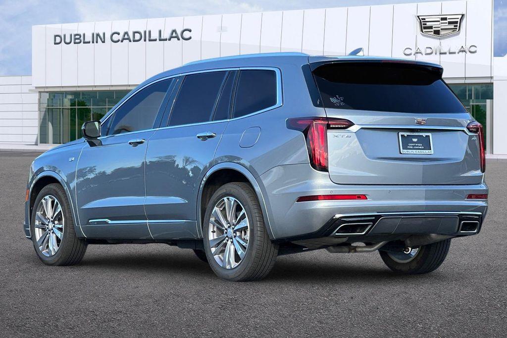 used 2025 Cadillac XT6 car, priced at $41,998