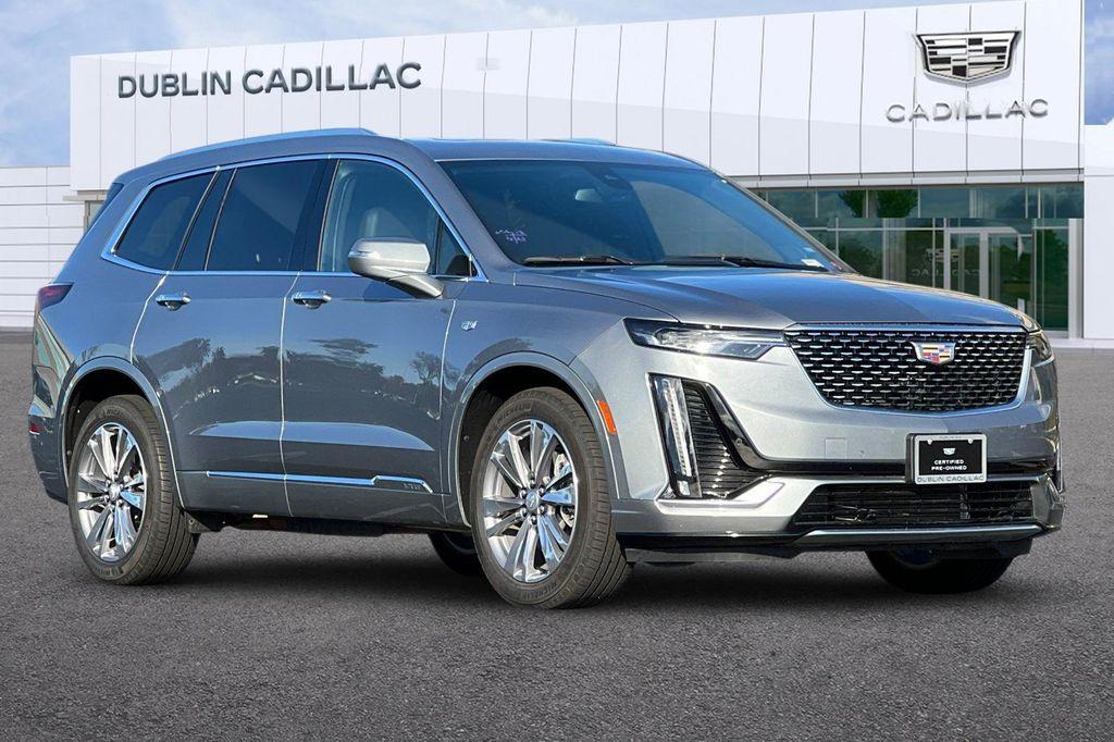 used 2025 Cadillac XT6 car, priced at $41,998