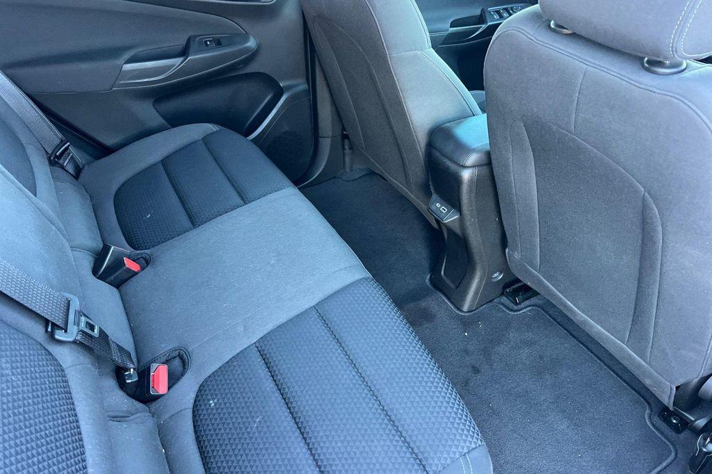 used 2022 Chevrolet Bolt EUV car, priced at $19,998