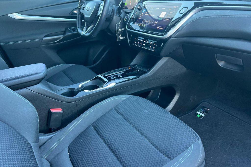 used 2022 Chevrolet Bolt EUV car, priced at $19,998