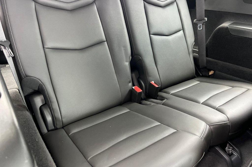 used 2025 Cadillac XT6 car, priced at $43,698