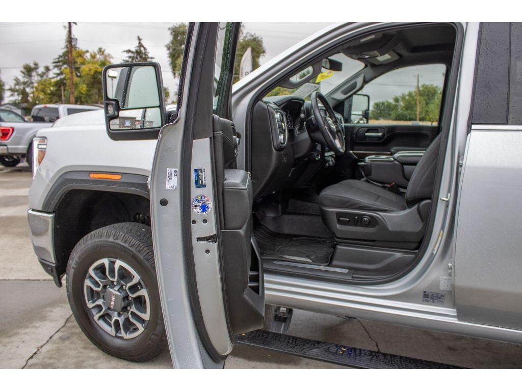 used 2021 GMC Sierra 2500 car, priced at $41,998