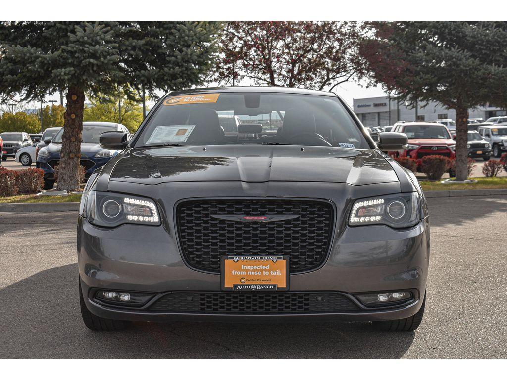 used 2022 Chrysler 300 car, priced at $25,000