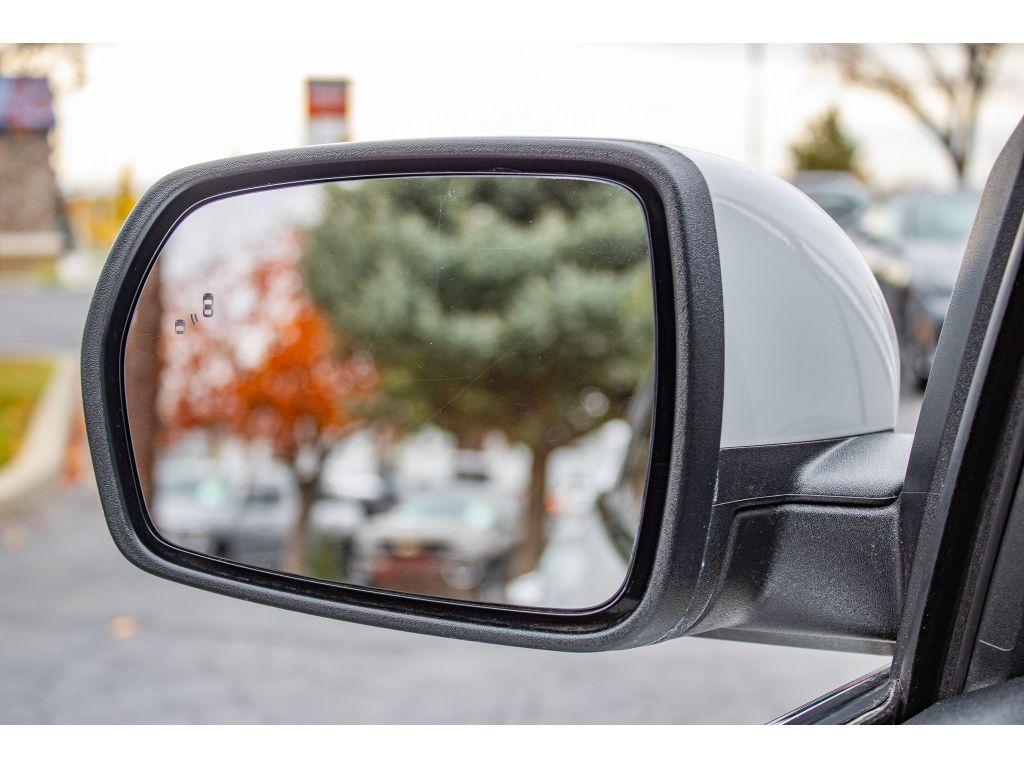 used 2023 Ford Edge car, priced at $21,500