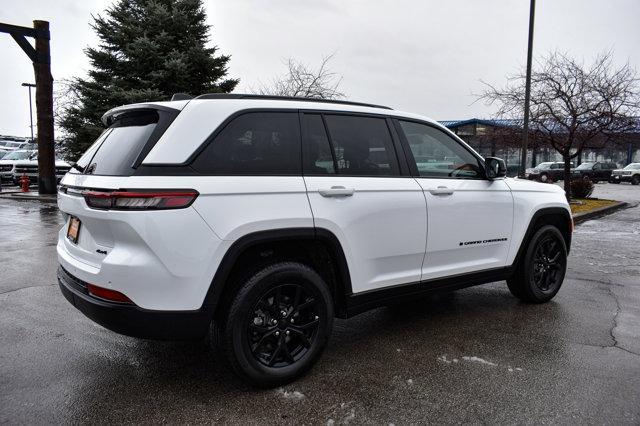 used 2024 Jeep Grand Cherokee car, priced at $36,911