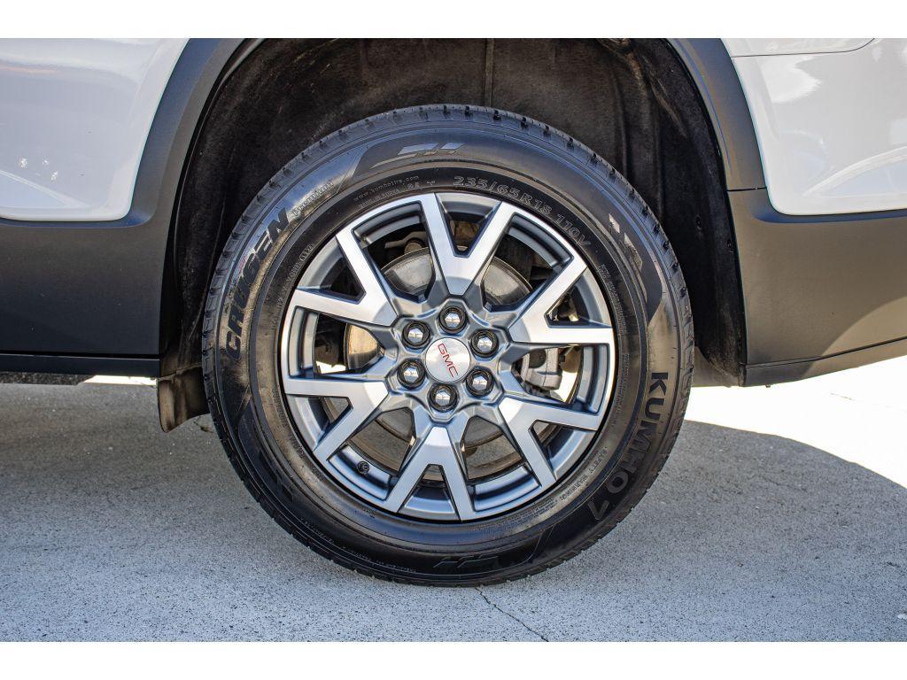 used 2023 GMC Acadia car, priced at $26,500