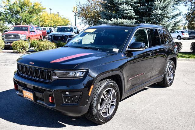 used 2022 Jeep Grand Cherokee car, priced at $37,000