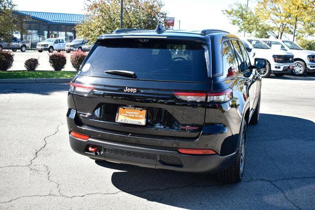 used 2022 Jeep Grand Cherokee car, priced at $37,000