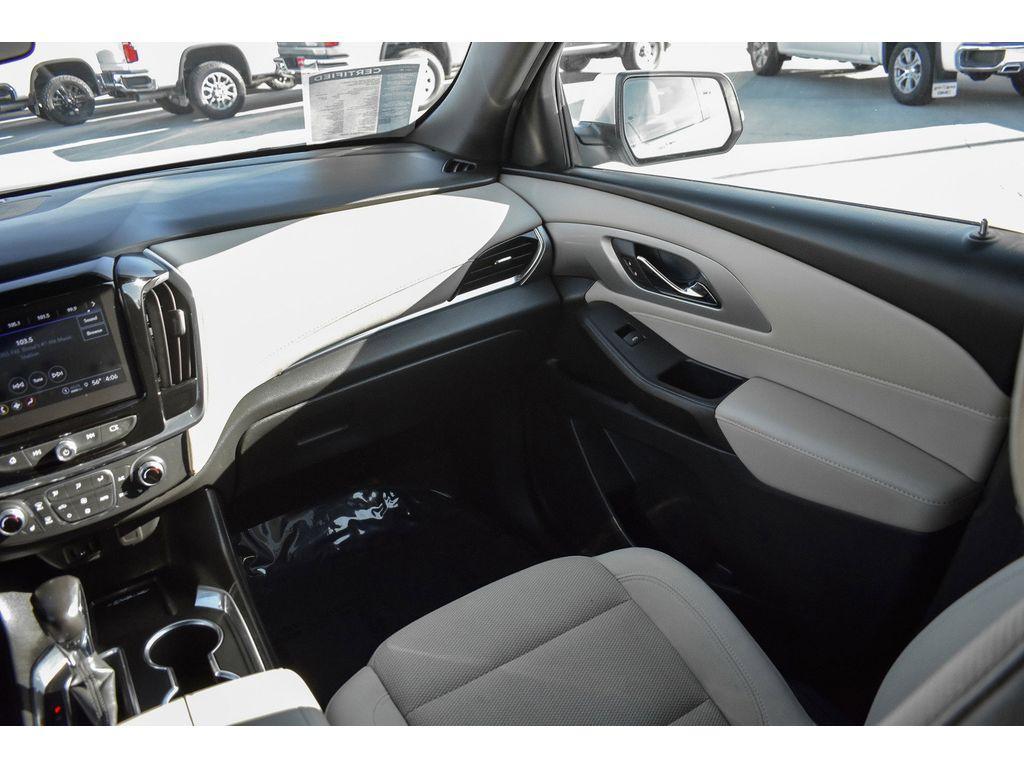 used 2022 Chevrolet Traverse car, priced at $25,911