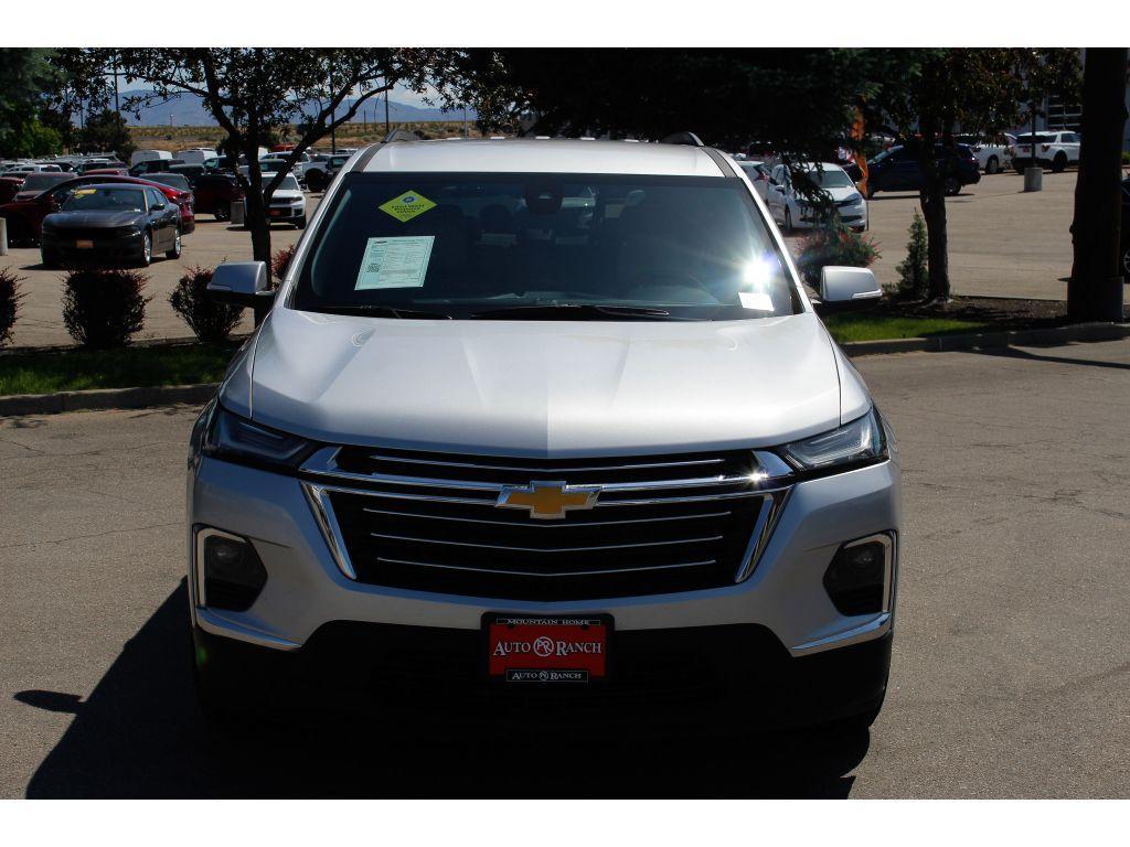 used 2022 Chevrolet Traverse car, priced at $27,000