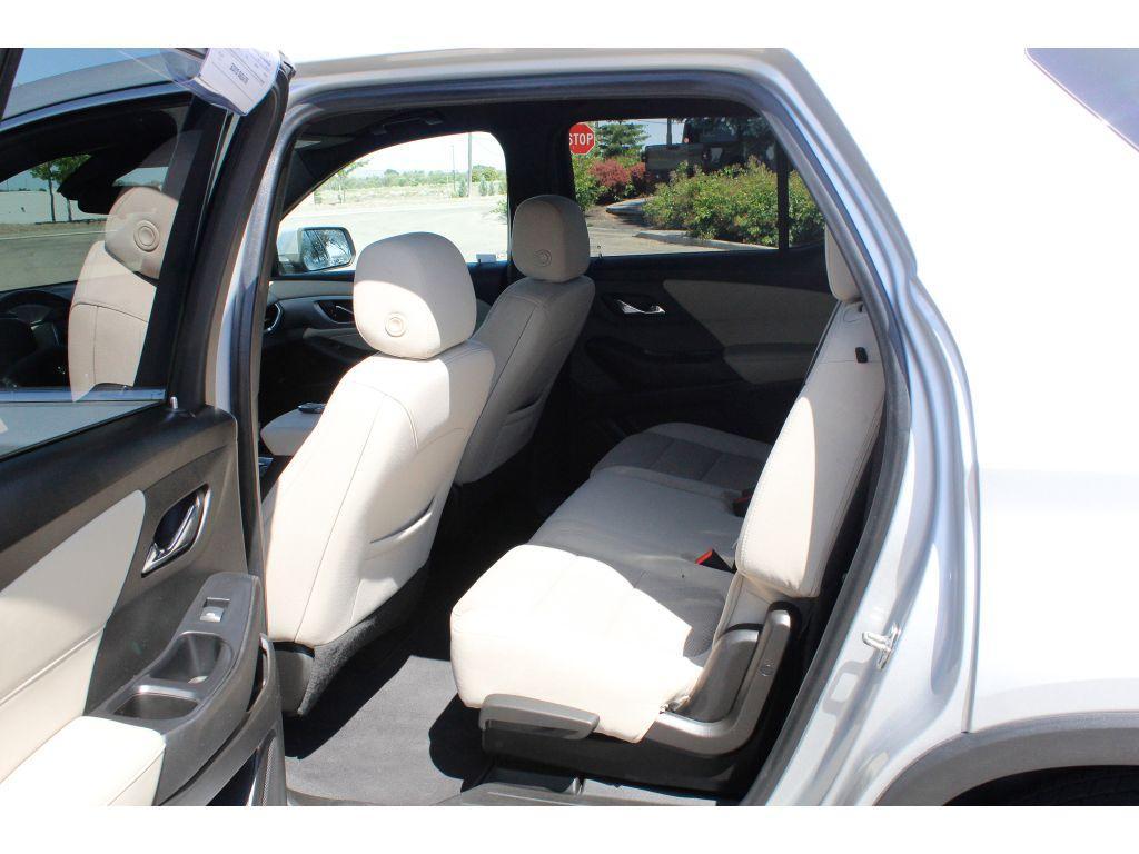 used 2022 Chevrolet Traverse car, priced at $27,000