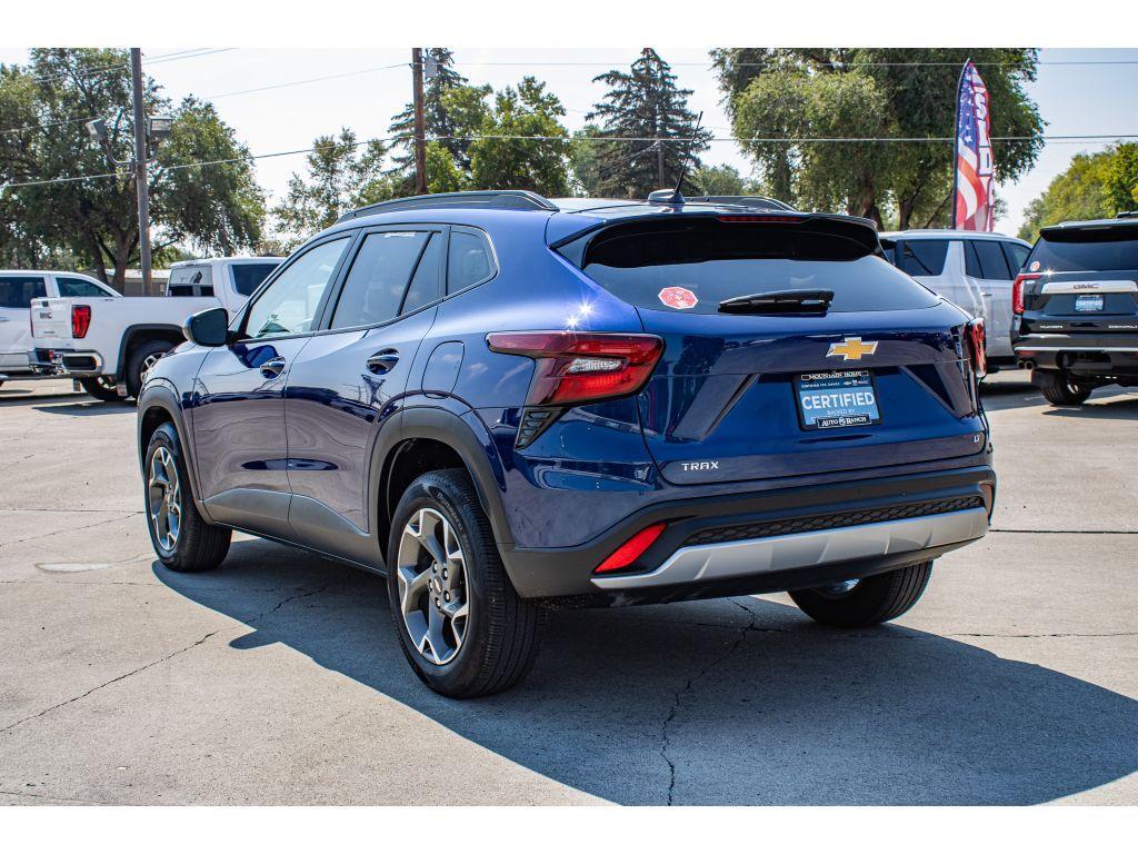 used 2024 Chevrolet Trax car, priced at $20,911