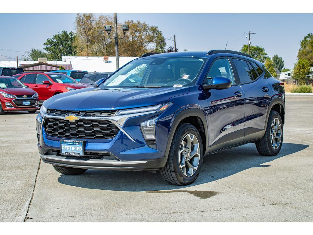 used 2024 Chevrolet Trax car, priced at $20,911