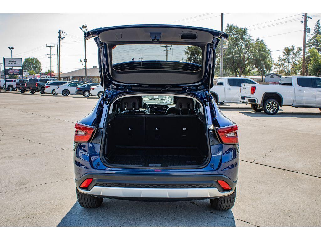 used 2024 Chevrolet Trax car, priced at $20,911