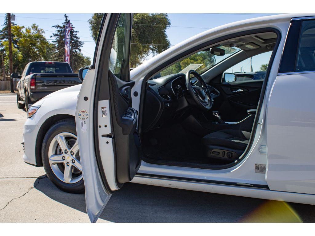 used 2022 Chevrolet Malibu car, priced at $18,000