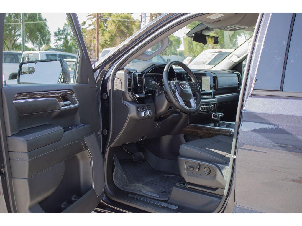 used 2024 GMC Sierra 1500 car, priced at $55,000
