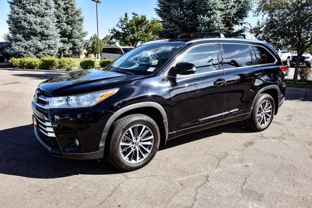 used 2018 Toyota Highlander car, priced at $28,500