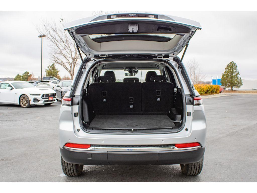 used 2023 Jeep Grand Cherokee car, priced at $24,000