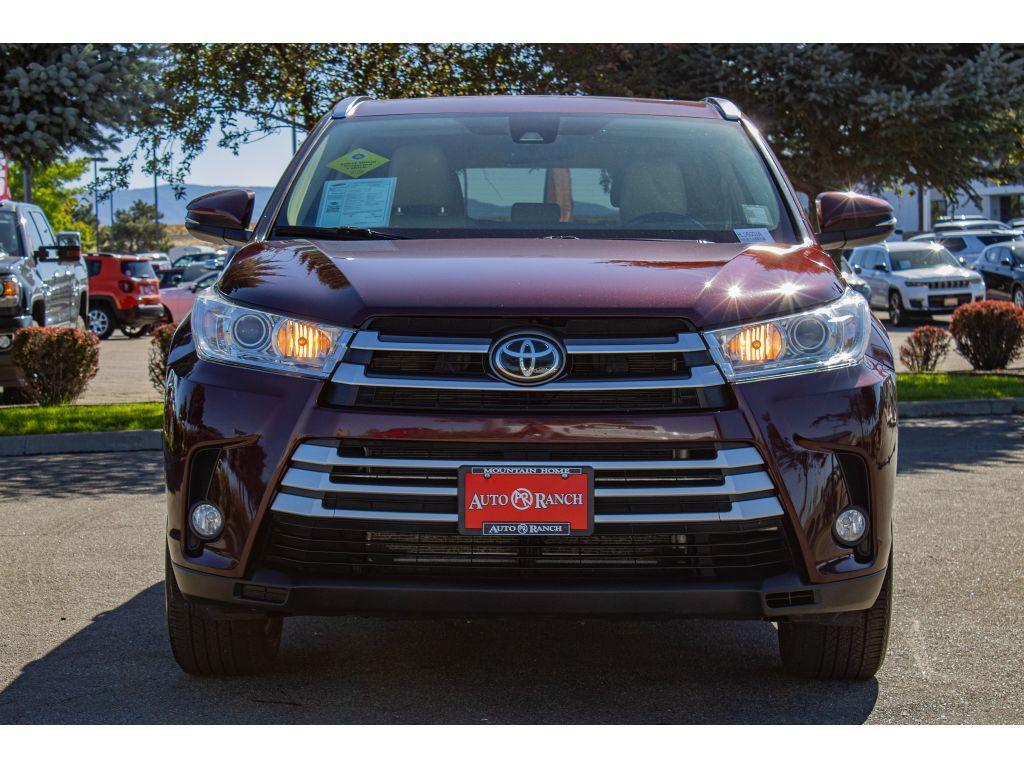 used 2019 Toyota Highlander car, priced at $29,000