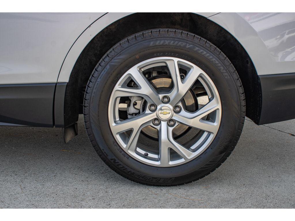 used 2021 Chevrolet Equinox car, priced at $23,500