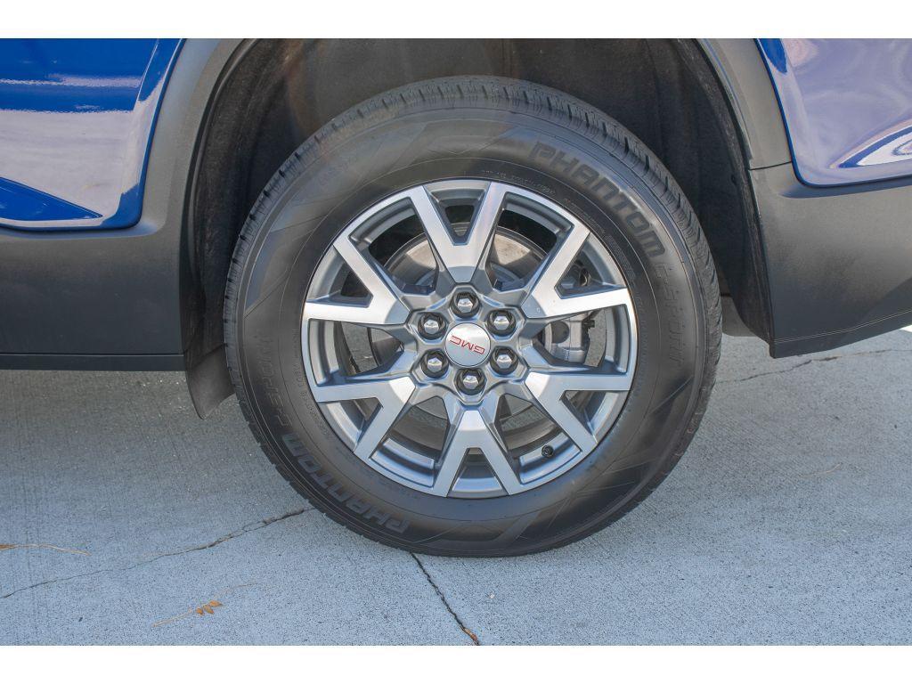 used 2023 GMC Acadia car, priced at $28,000