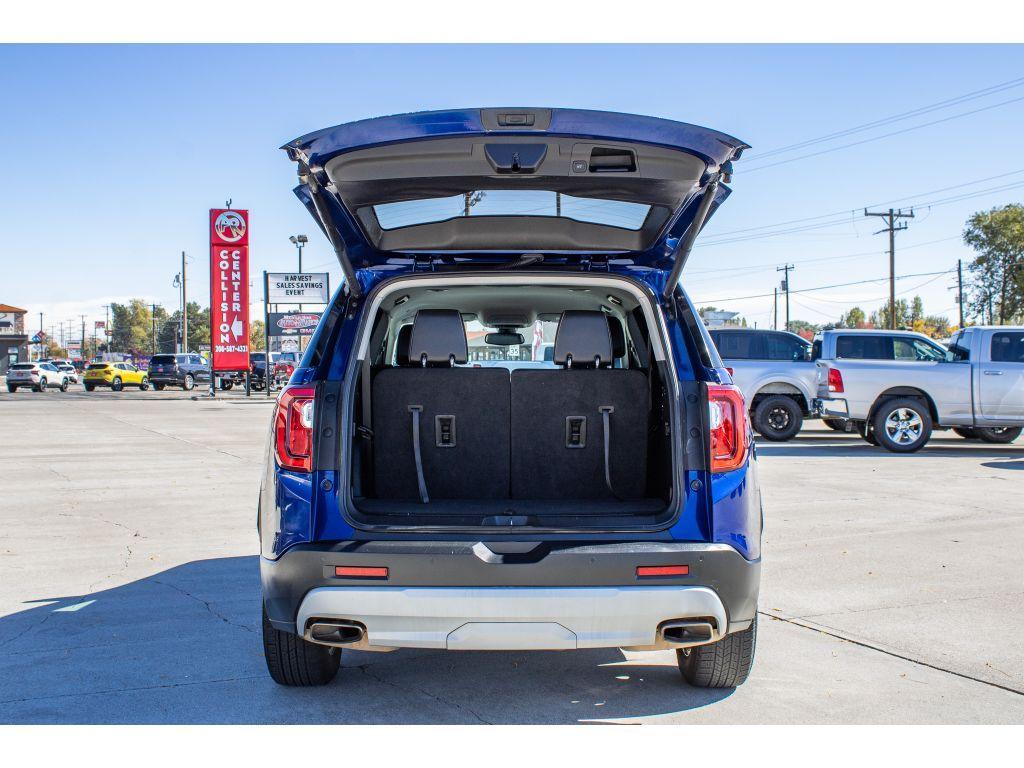 used 2023 GMC Acadia car, priced at $28,000