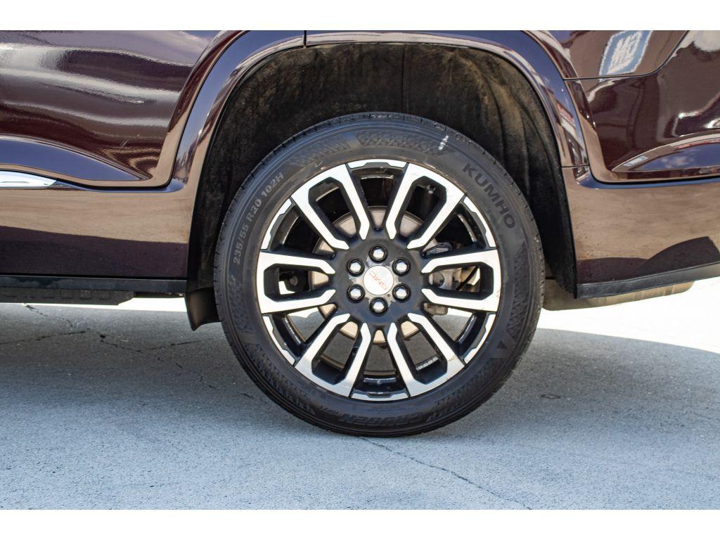 used 2020 GMC Acadia car, priced at $28,911