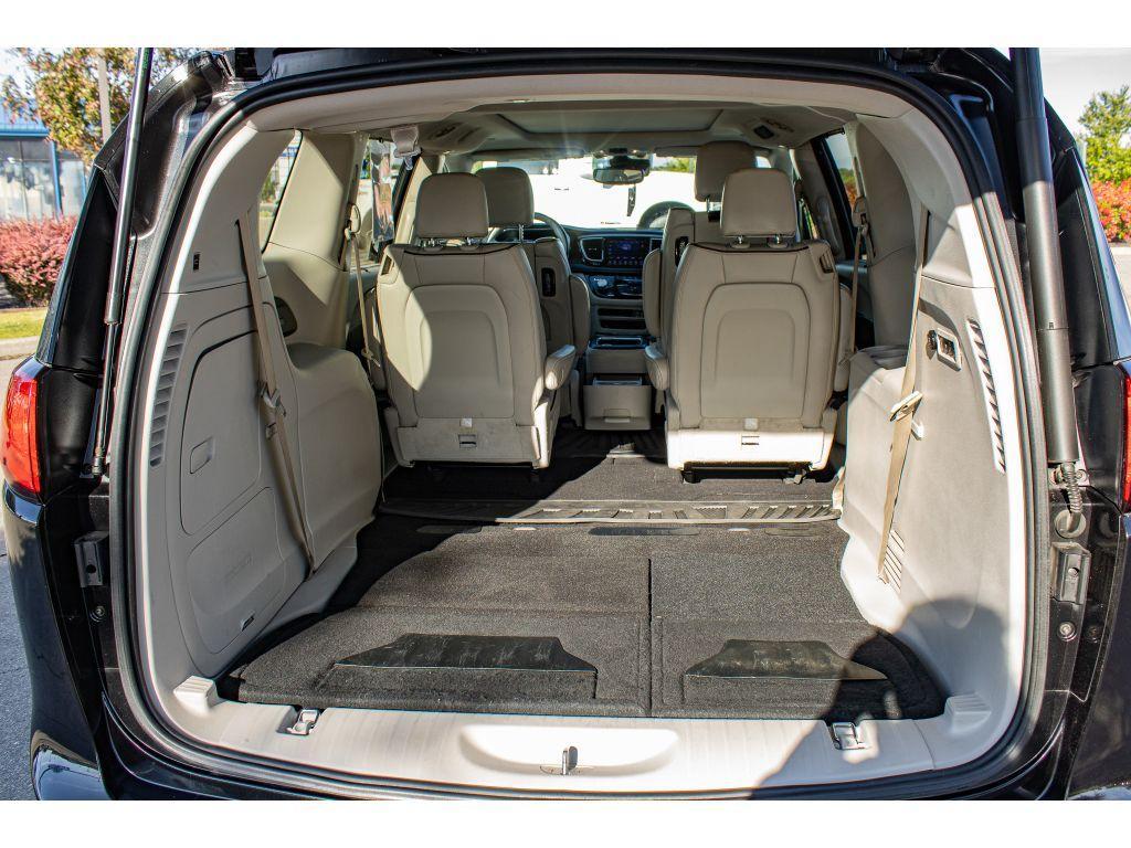 used 2017 Chrysler Pacifica car, priced at $14,500