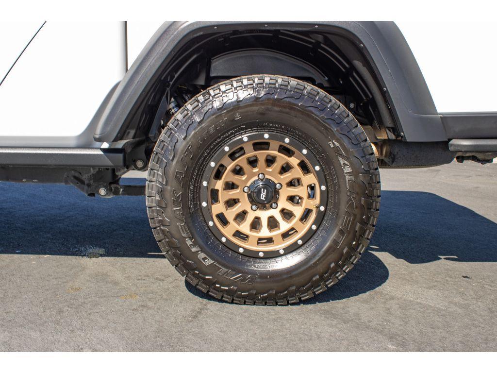 used 2020 Jeep Gladiator car, priced at $36,498