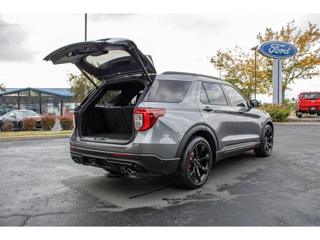used 2021 Ford Explorer car, priced at $31,500
