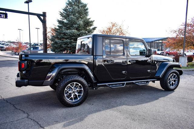 used 2023 Jeep Gladiator car, priced at $38,000