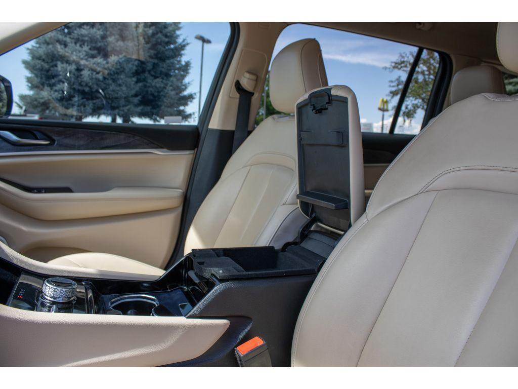 used 2021 Jeep Grand Cherokee L car, priced at $30,500