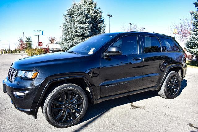 used 2021 Jeep Grand Cherokee car, priced at $28,000