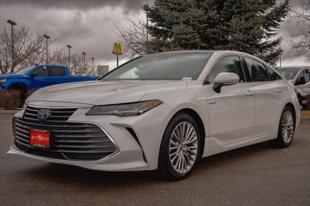 used 2020 Toyota Avalon Hybrid car