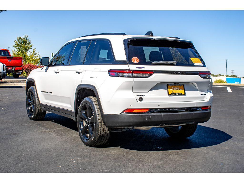 used 2023 Jeep Grand Cherokee car, priced at $30,911