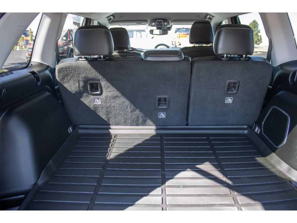 used 2023 Jeep Grand Cherokee car, priced at $30,911