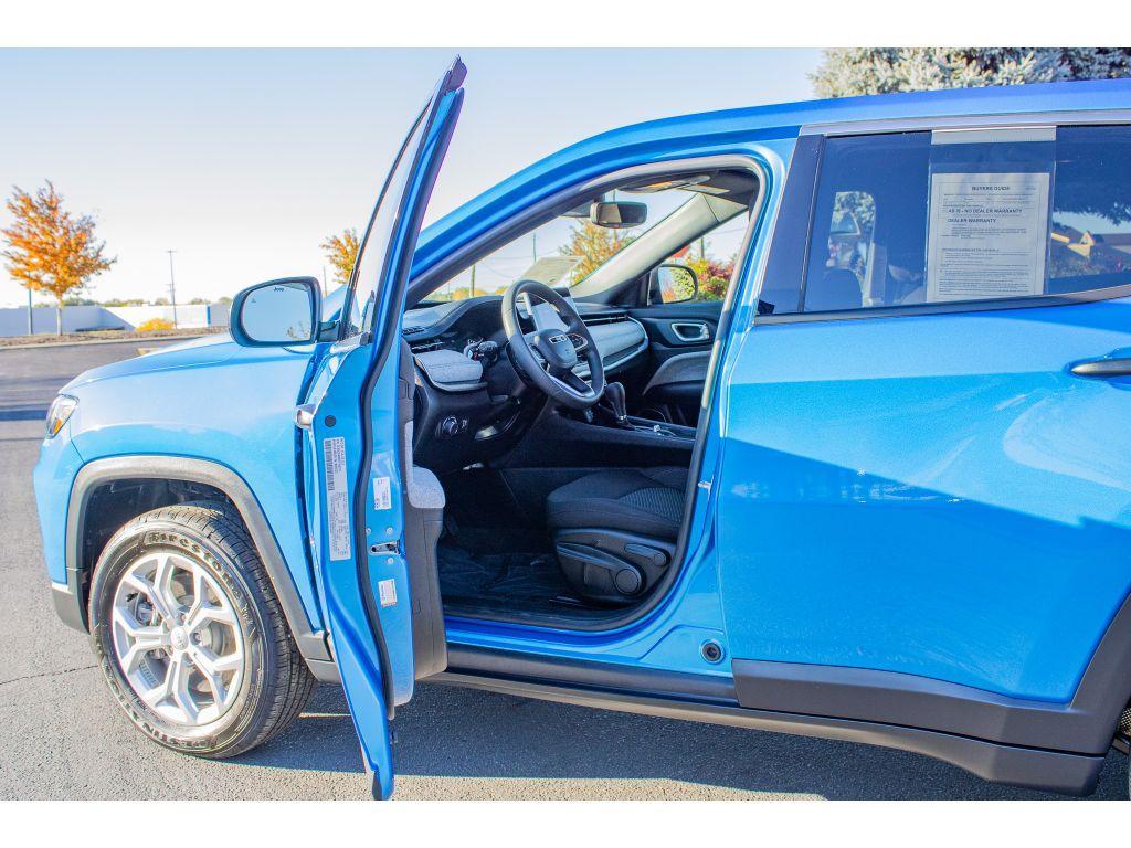 used 2024 Jeep Compass car, priced at $23,000