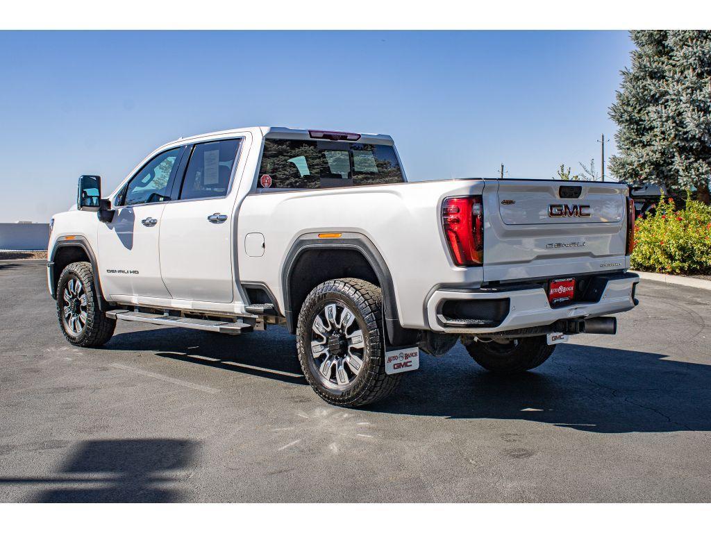 used 2024 GMC Sierra 2500 car, priced at $62,000