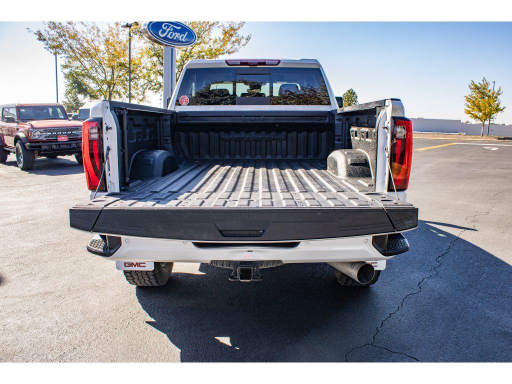 used 2024 GMC Sierra 2500 car, priced at $62,000